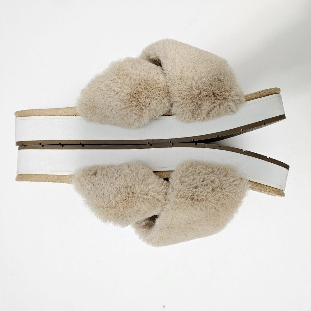 Koolaburra By UGG Roubie Fuzz Slide Sandal/Slipper - Picture 3 of 9